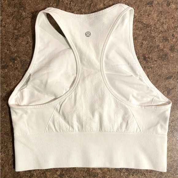 Lululemon  Bra - Picture 6 of 6
